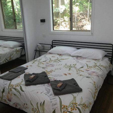 Vista Hinchinbrook Aparthotel Cardwell Bagian luar foto